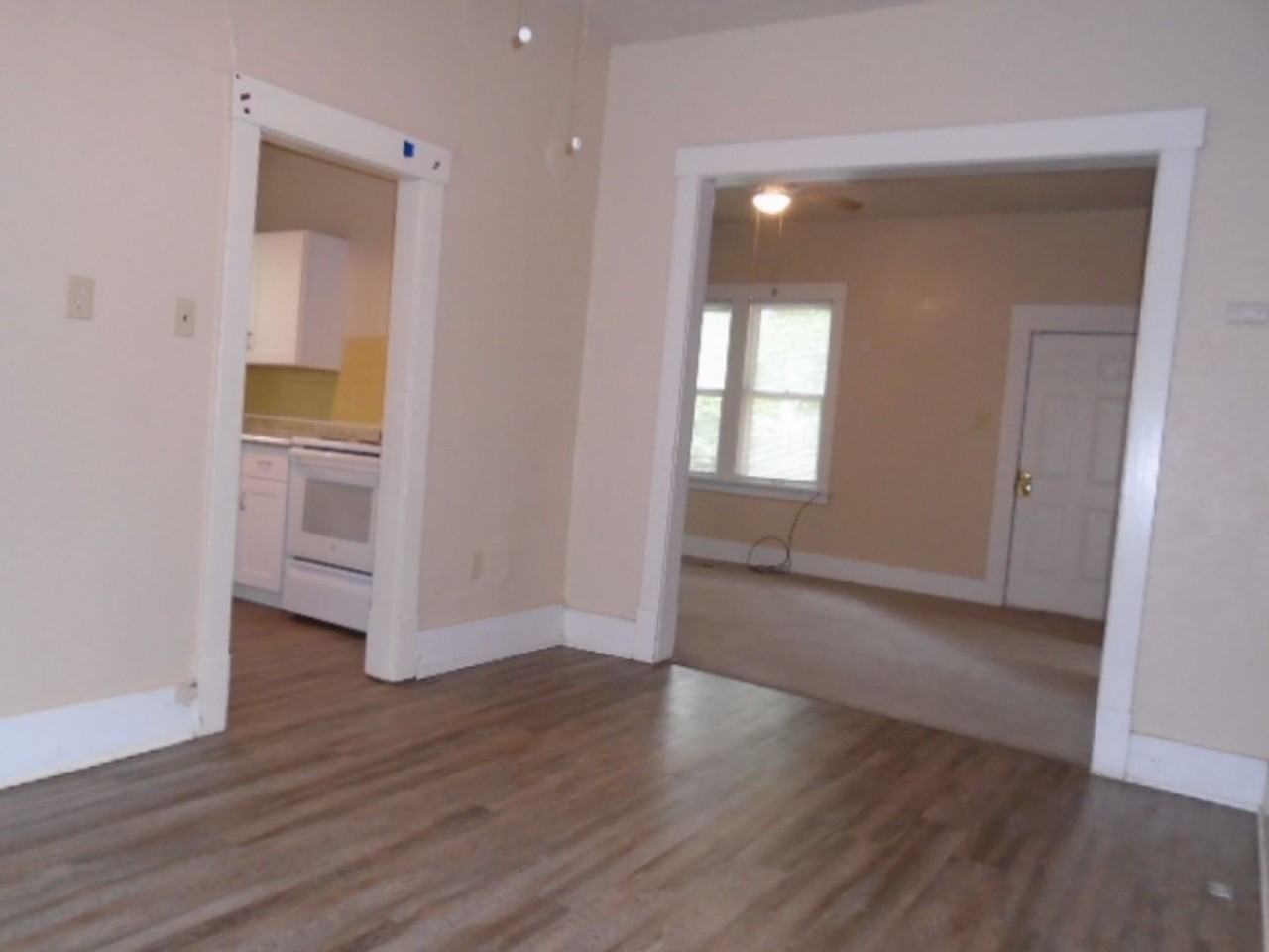 1810 Leavenworth St - Photo 7 of 19