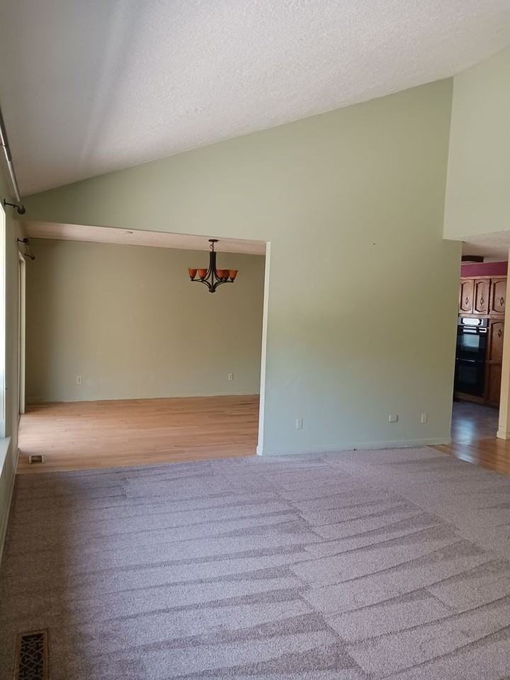 708 Highland Dr - Photo 6 of 46