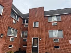 203 E Chestnut Street - Photo 1 of 1