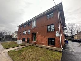 featured image of 19 Henry St