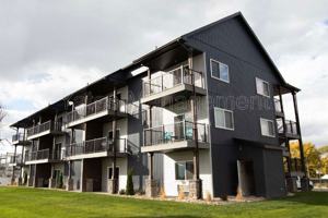 featured image of 411 W Mcpherson Ave #104