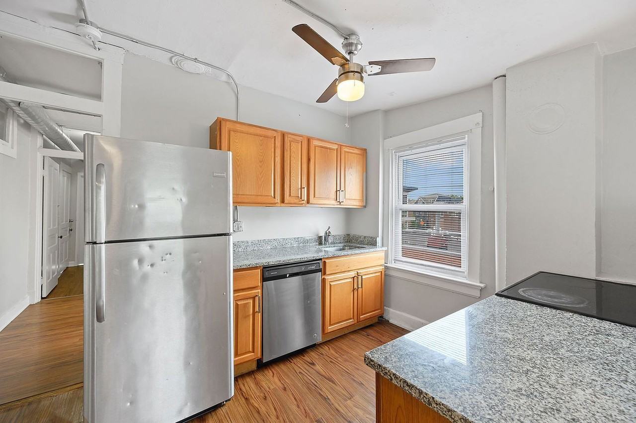 60 W Mcmillan St #3 - Photo 3 of 19