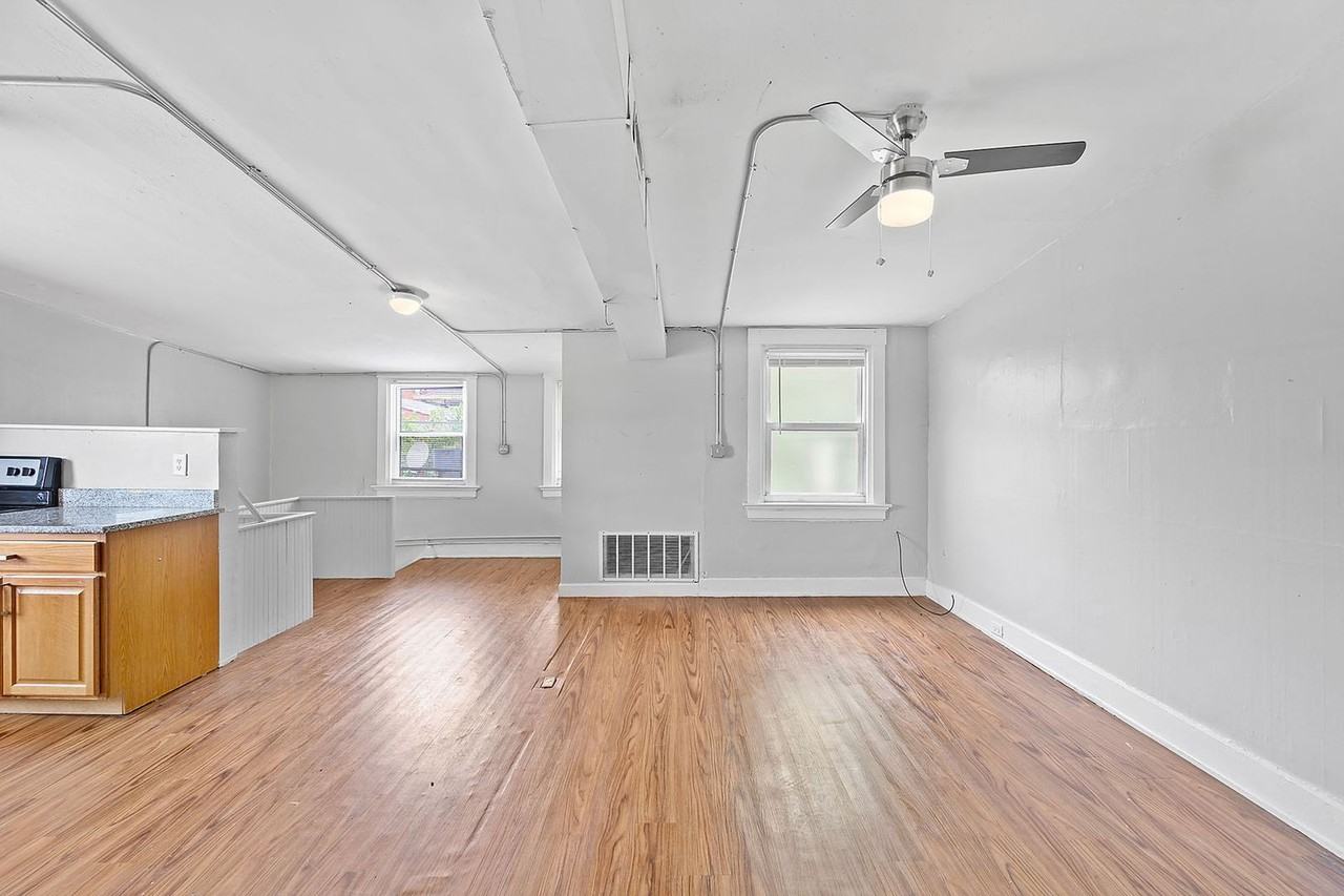 60 W Mcmillan St #3 - Photo 7 of 19