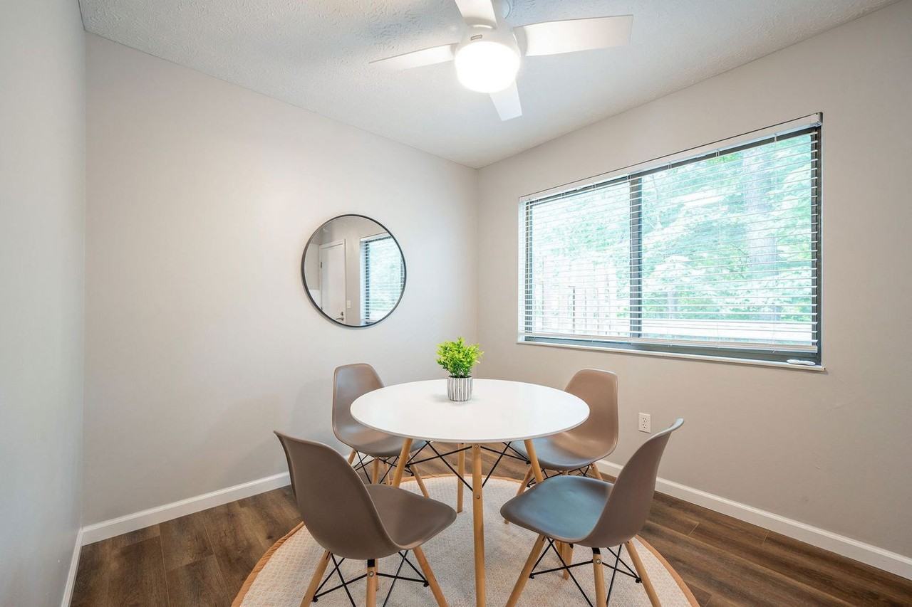 3190 Griggsview Ct #3190 - Photo 7 of 17