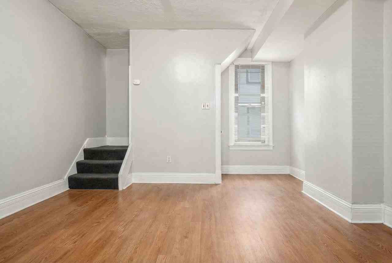 45 Mcmillen Ave - Photo 6 of 20