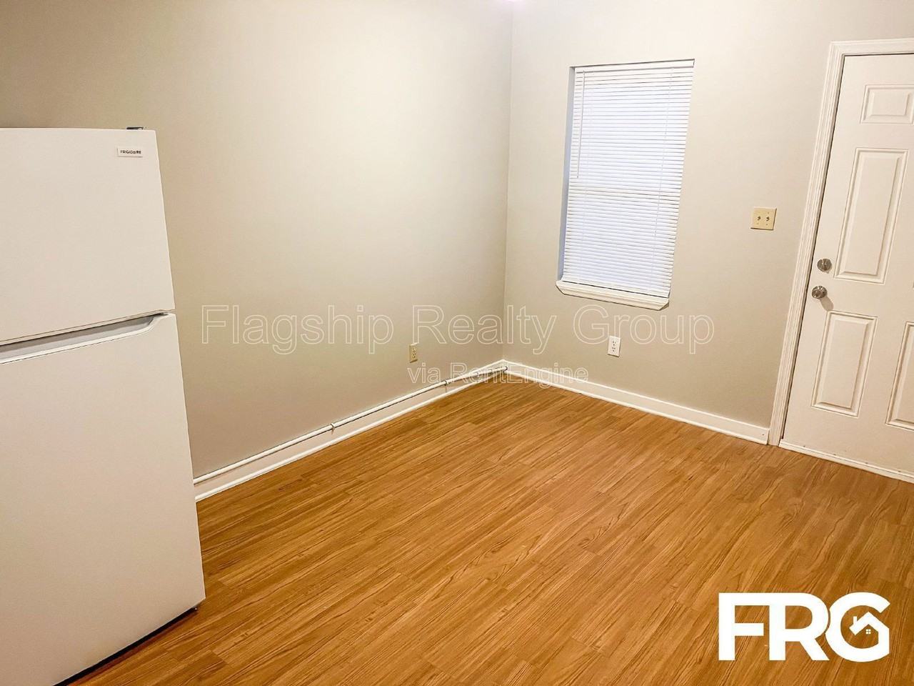 214 Connie Cir - Photo 6 of 12