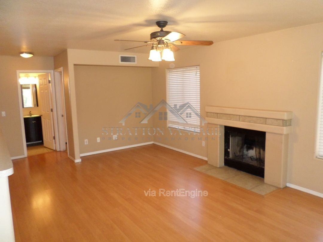 1641 W Orchid Ln - Photo 7 of 27