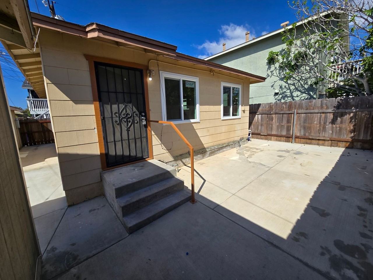 3630 32nd St - Photo 2 of 12