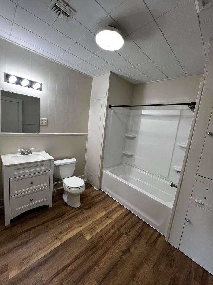 205 Saint Michael St - Photo 6 of 13