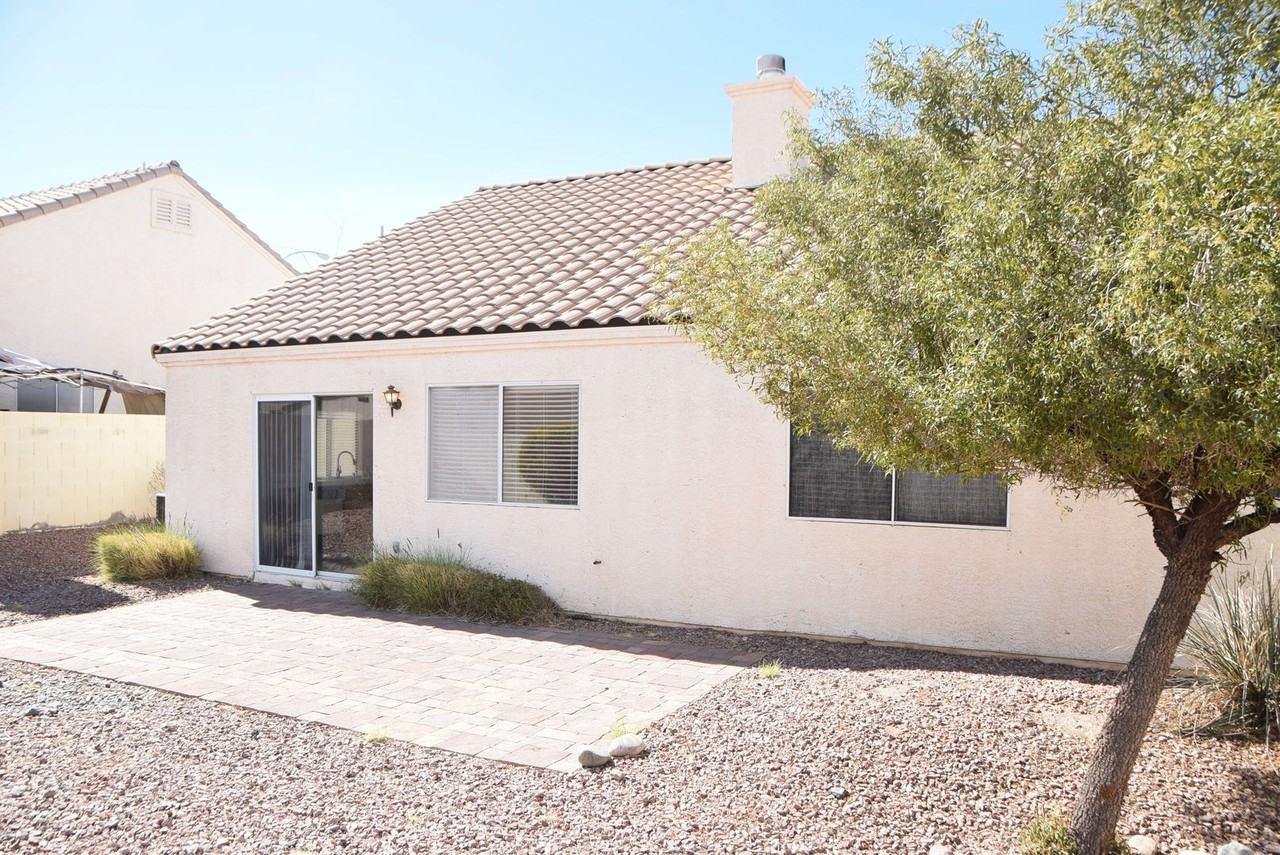 606 Grande Sombrero Way - Photo 6 of 31