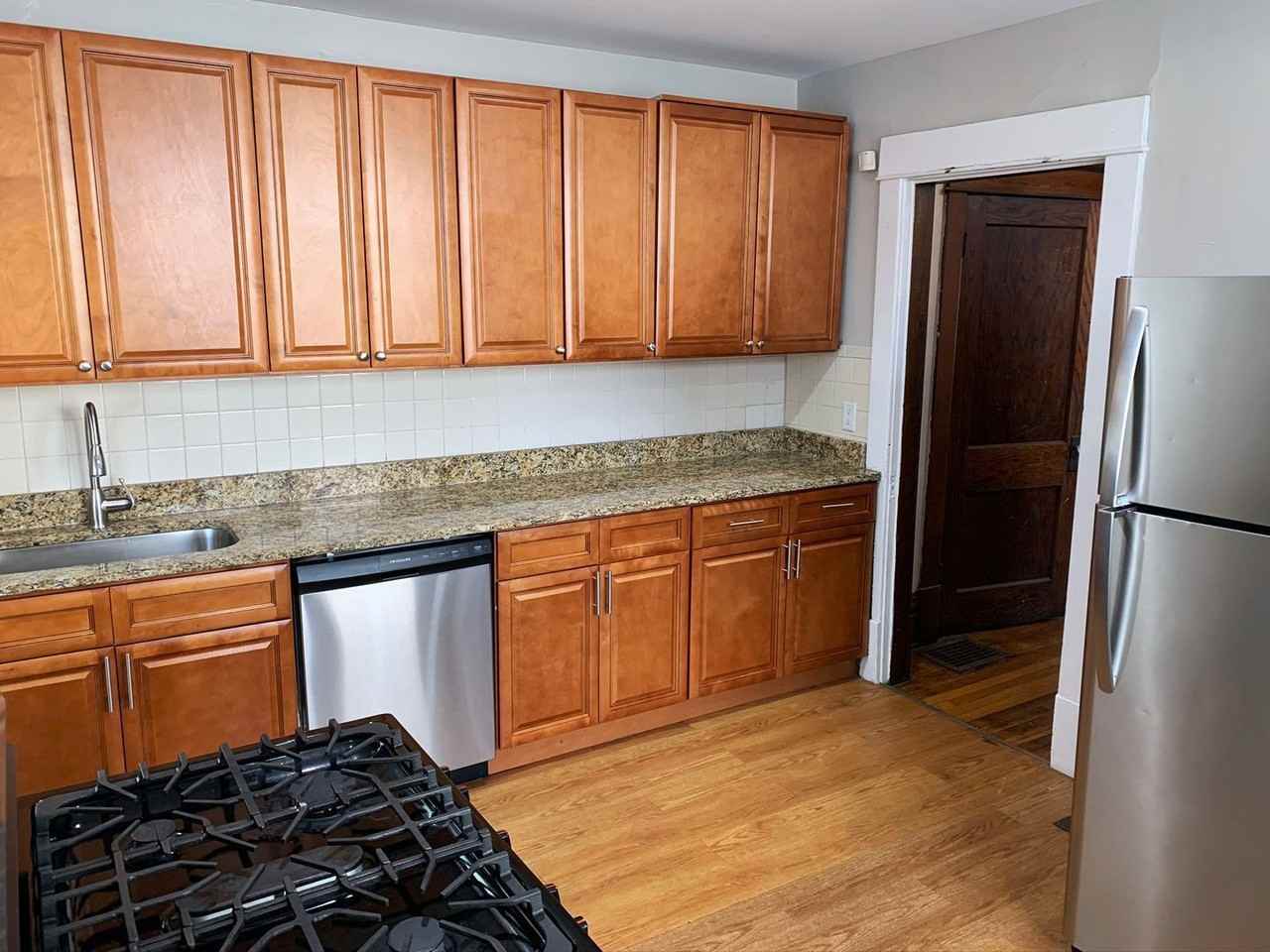 293 E 14th Ave - Photo 7 of 23