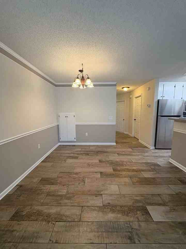 170 N Springview Dr - Photo 5 of 30