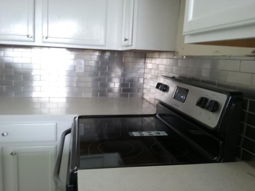 700 Executive Center Dr #22 - Photo 4 of 36