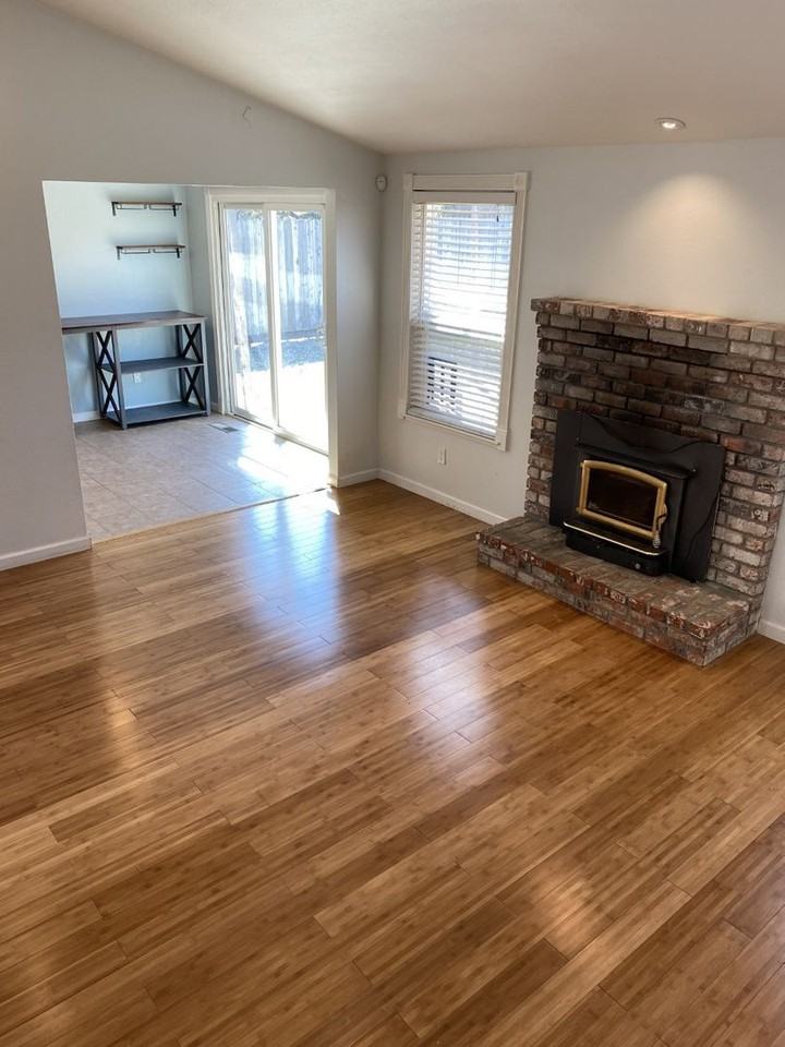 5051 Oakbrook Cir - Photo 6 of 25