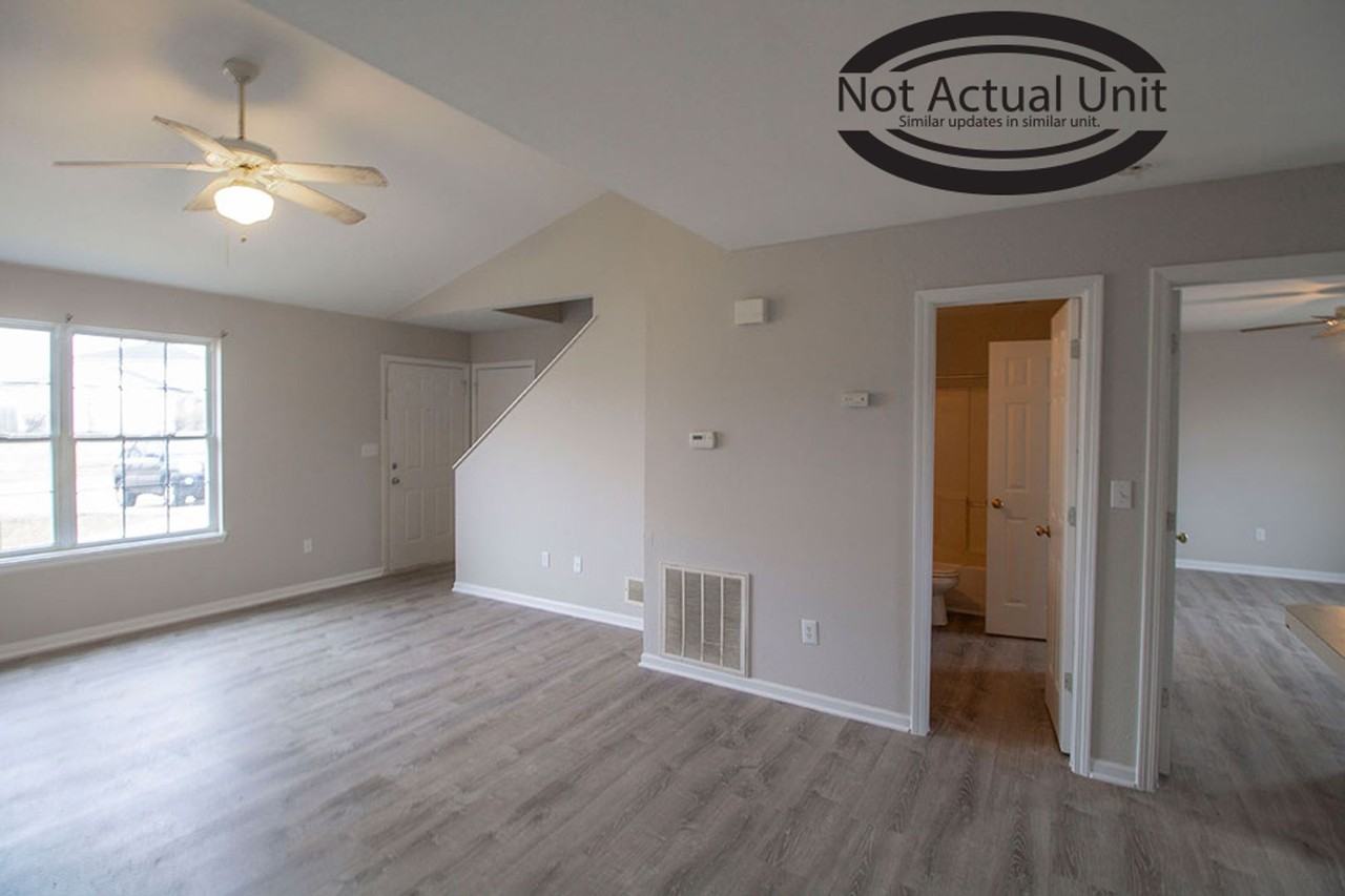 1640 High Quest Cir - Photo 5 of 29