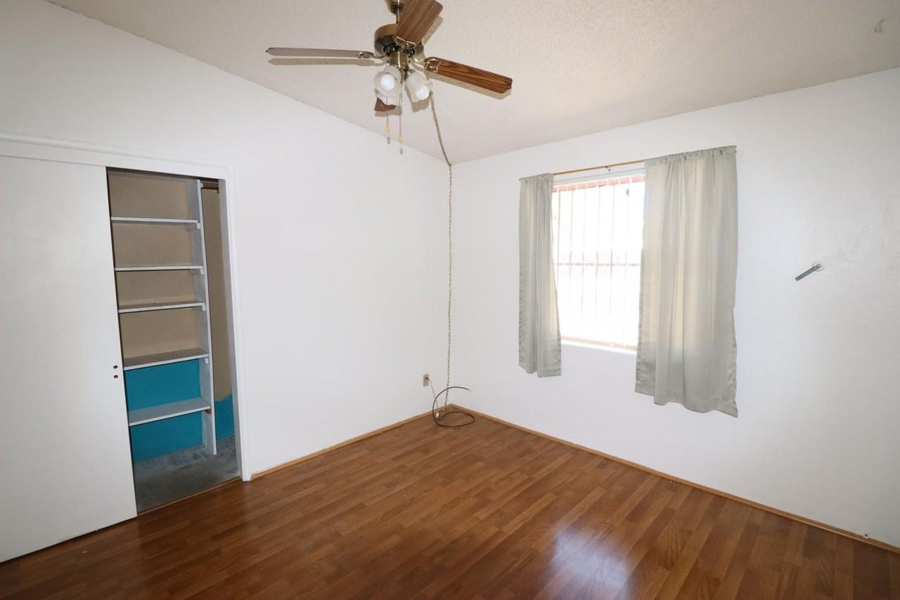 6222 E Eli St - Photo 3 of 48