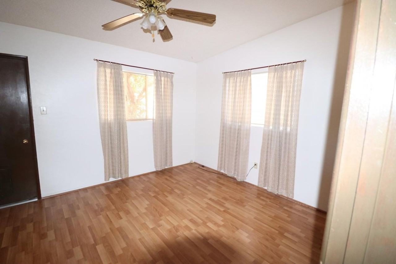 6222 E Eli St - Photo 7 of 48