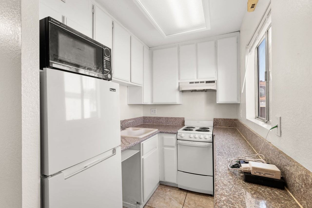 3645 Country Oaks Loop #A - Photo 5 of 15