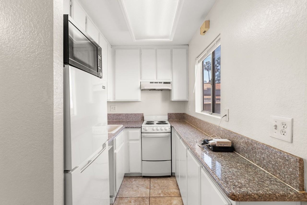 3645 Country Oaks Loop #A - Photo 7 of 15