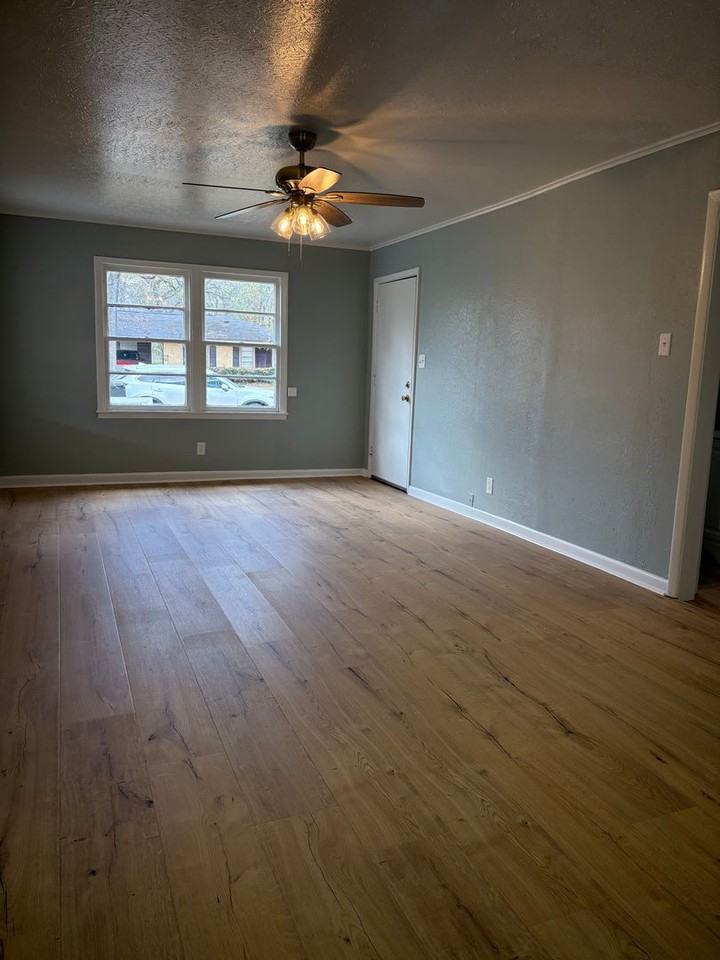 7216 Burlingame Blvd - Photo 7 of 19