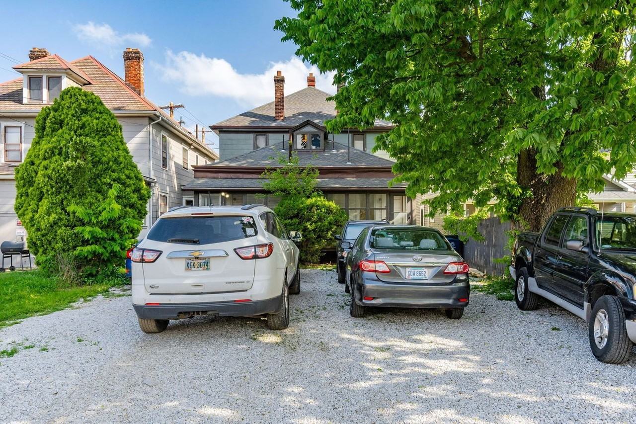 25 E Blake Ave - Photo 3 of 15