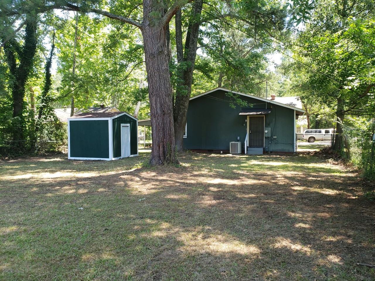 169 Pike Ave - Photo 2 of 18