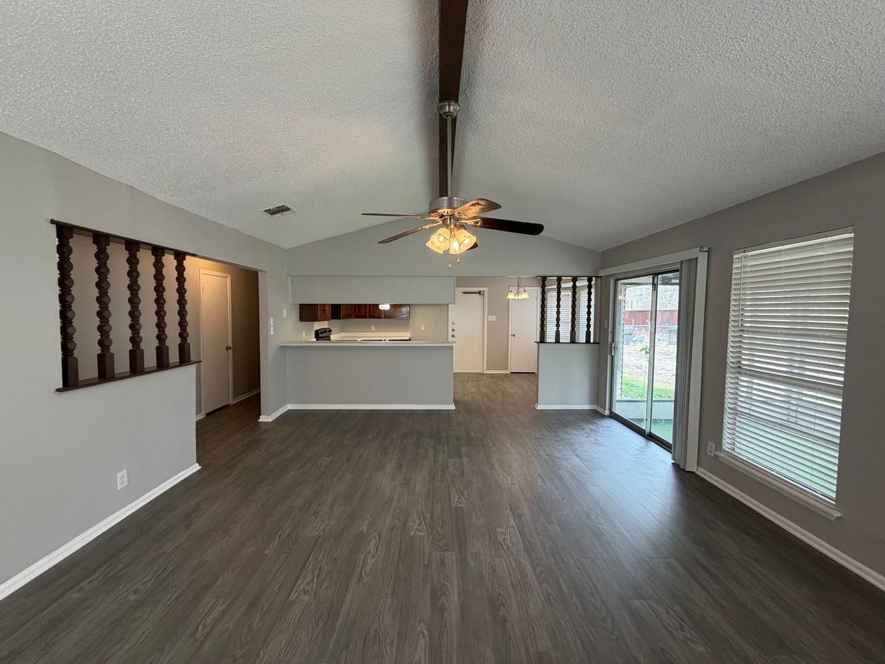 14214 Cradlewood St - Photo 5 of 19