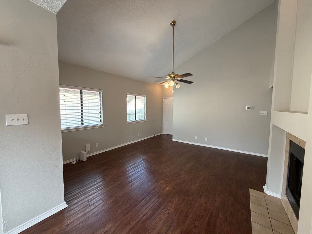 5827 Spring Grn - Photo 6 of 19