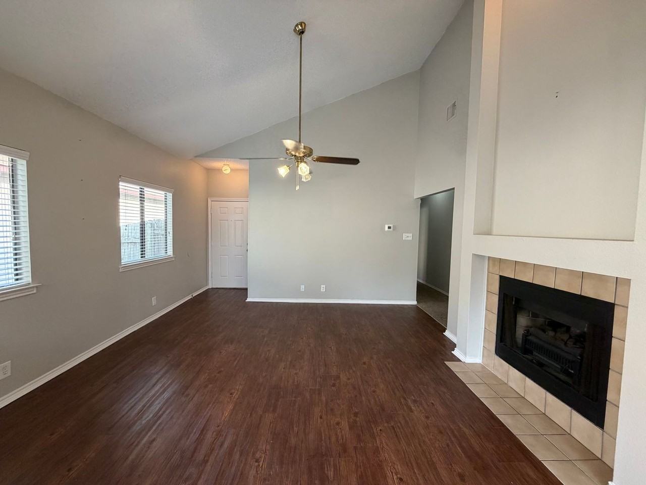 5827 Spring Grn - Photo 7 of 19