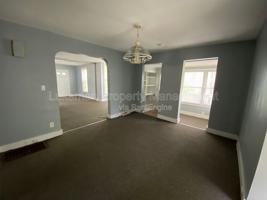 featured image of 727 Wheaton Ave