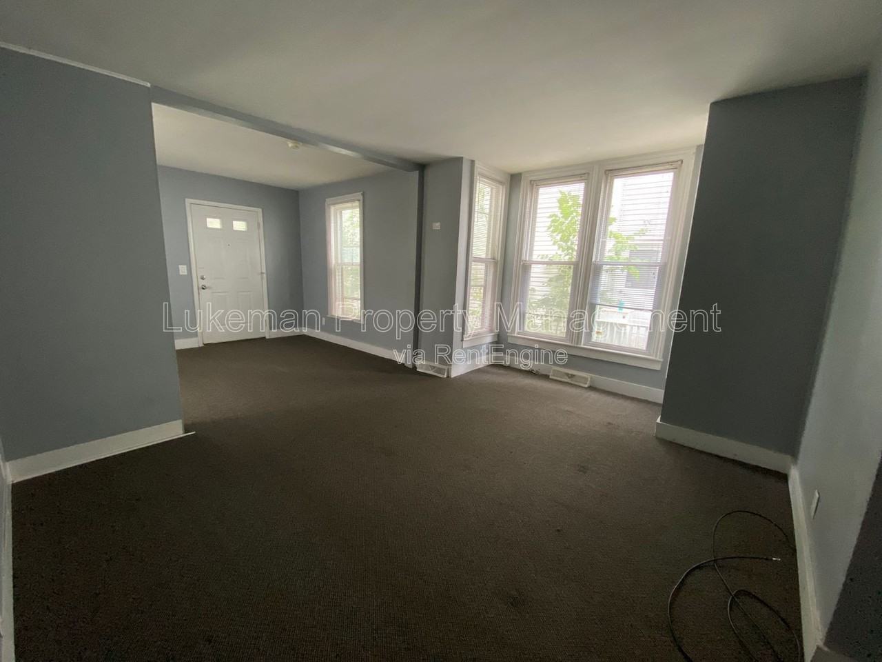 727 Wheaton Ave - Photo 7 of 24