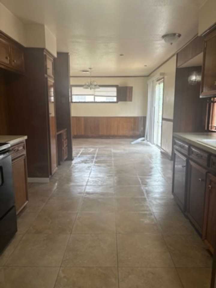 5866 Kinder Dr - Photo 4 of 15