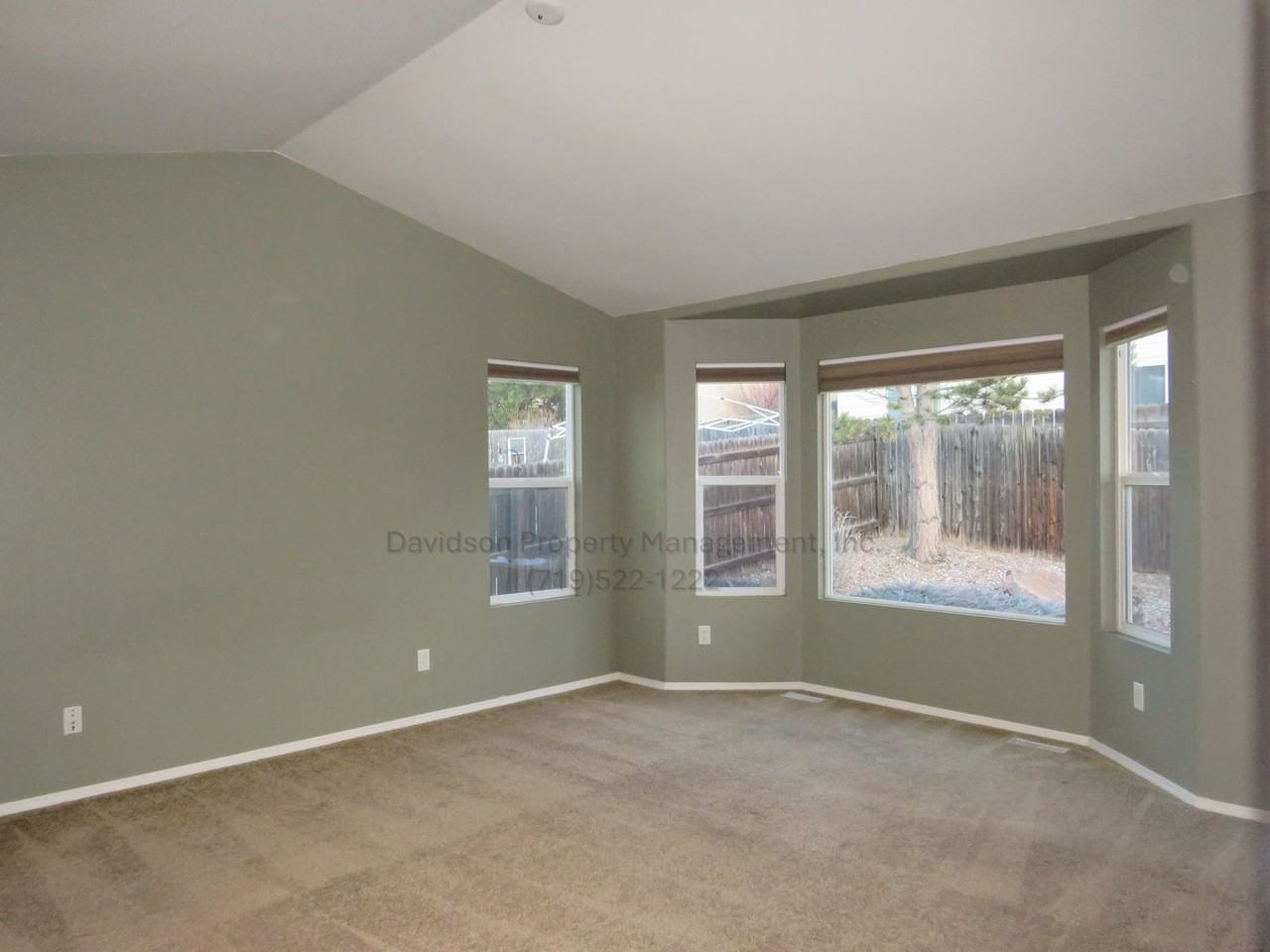 4135 Heathmoor Dr - Photo 6 of 17