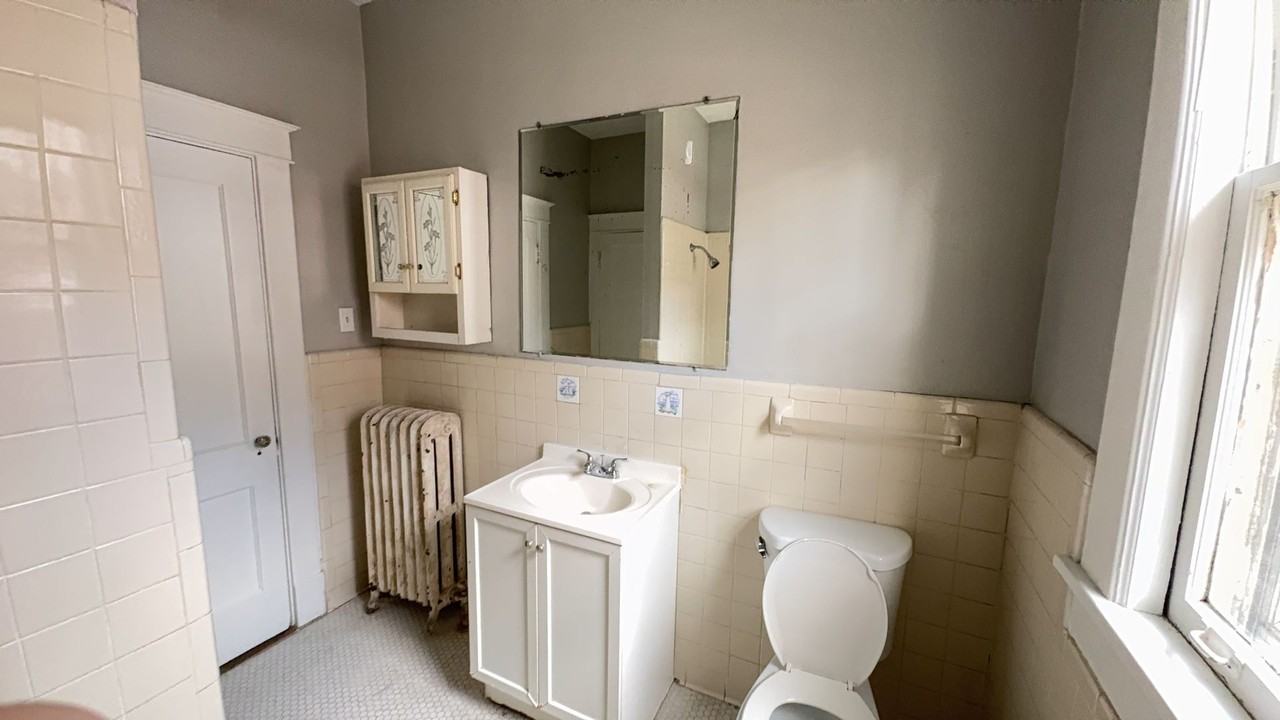 1346 N Parkway - Photo 7 of 16