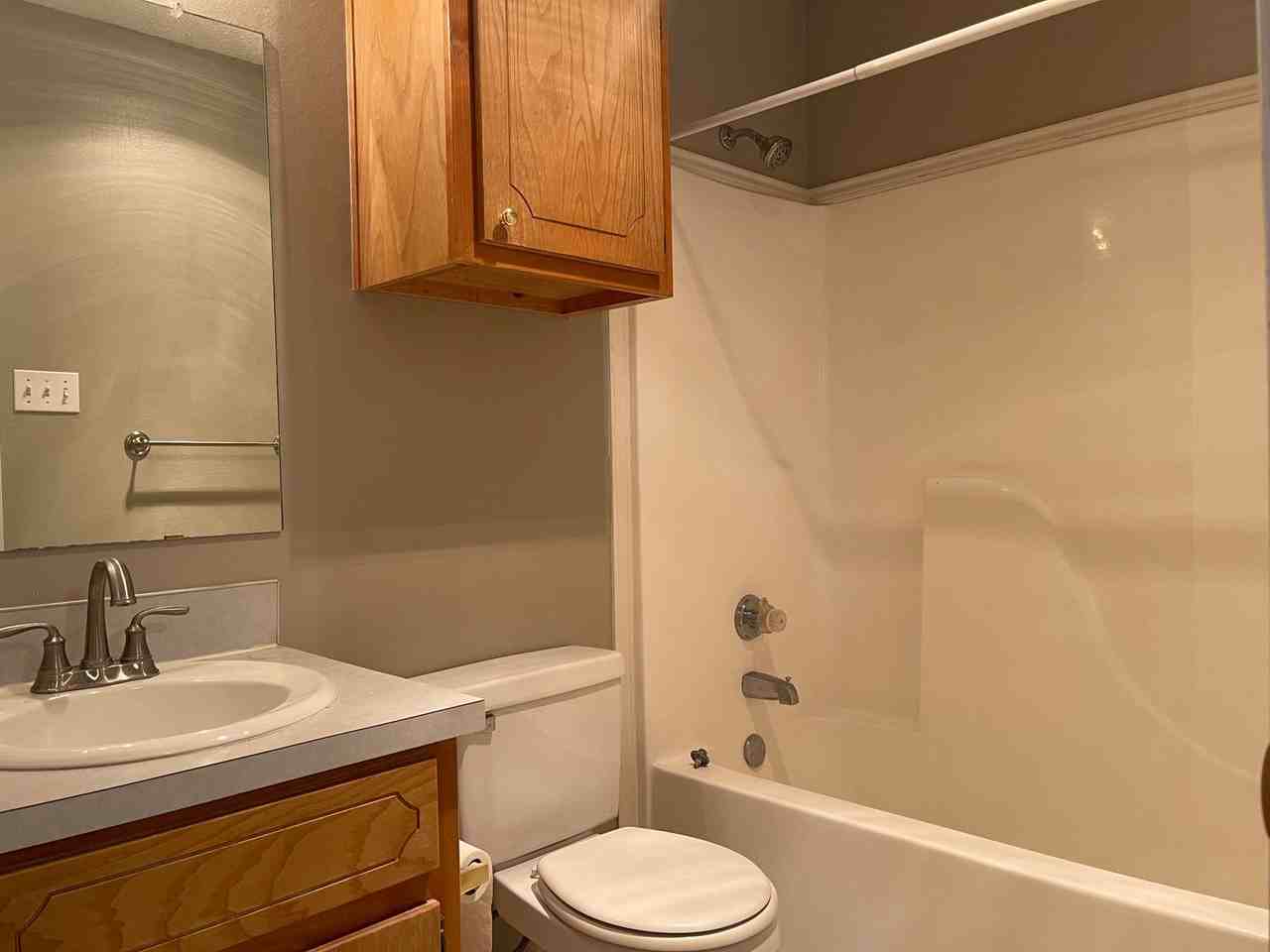 6207 13th St - Photo 7 of 11