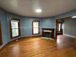 featured image of 720 Oak St #1