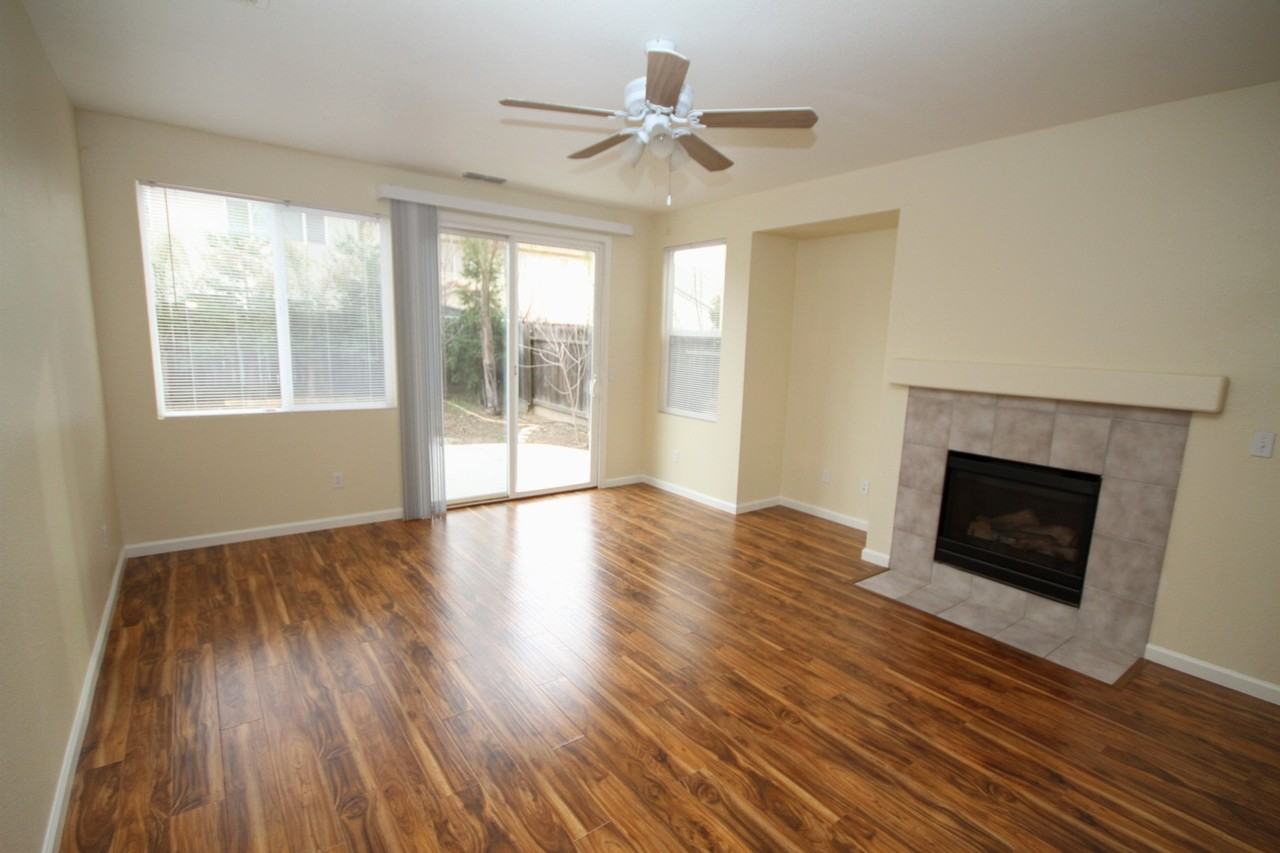 10048 Wexted Way - Photo 2 of 15