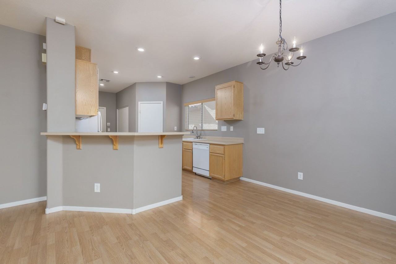 3020 Gannon Ridge Ave - Photo 4 of 25