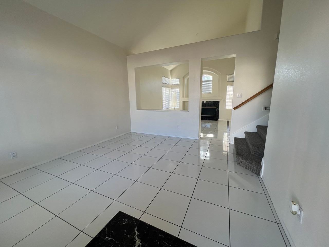 8089 Kentshire Dr - Photo 3 of 22