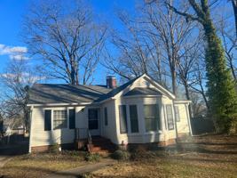 featured image of 403 Woodside Dr