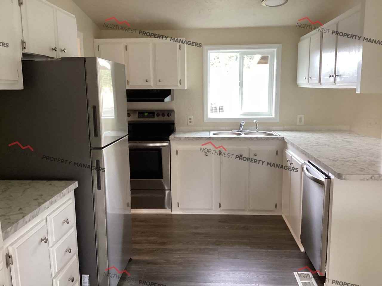 574 Monte Elma Rd - Photo 7 of 22