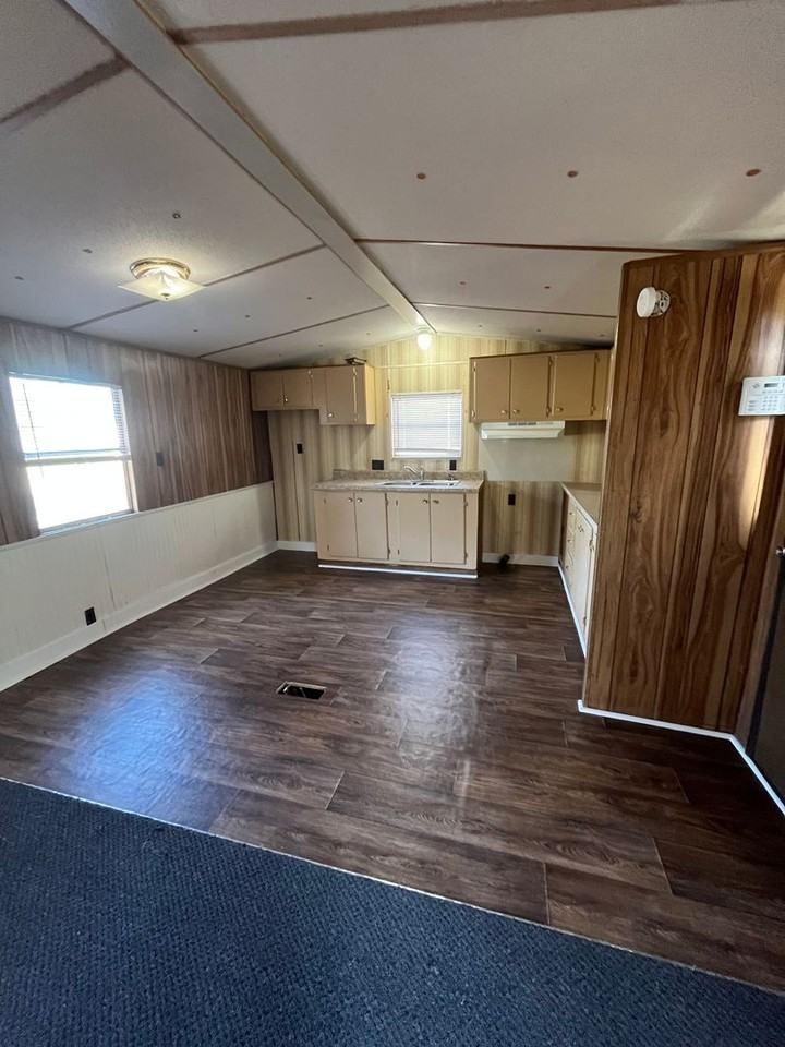 Tusculum Living LLC - Photo 5 of 7