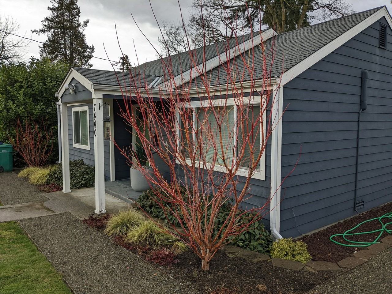 7440 S 116th Pl - Photo 3 of 30