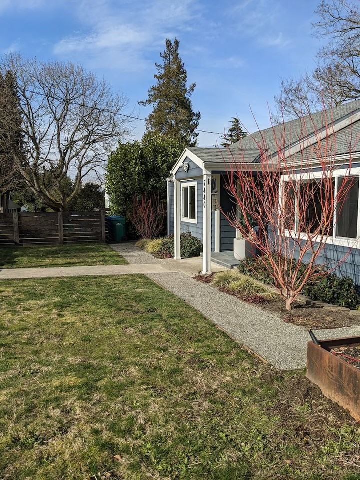 7440 S 116th Pl - Photo 6 of 30