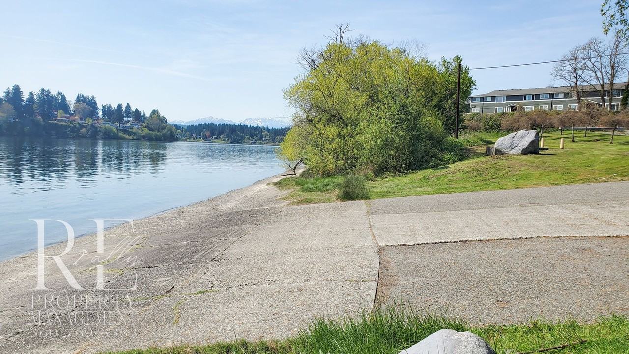 2731 Hefner Ave - Photo 6 of 17