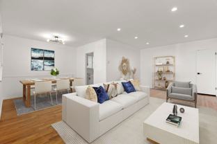 (Ellie:B) 325 S. Rexford Drive - Photo 1 of 1