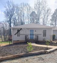 312 Lakeshore Dr - Photo 1 of 1