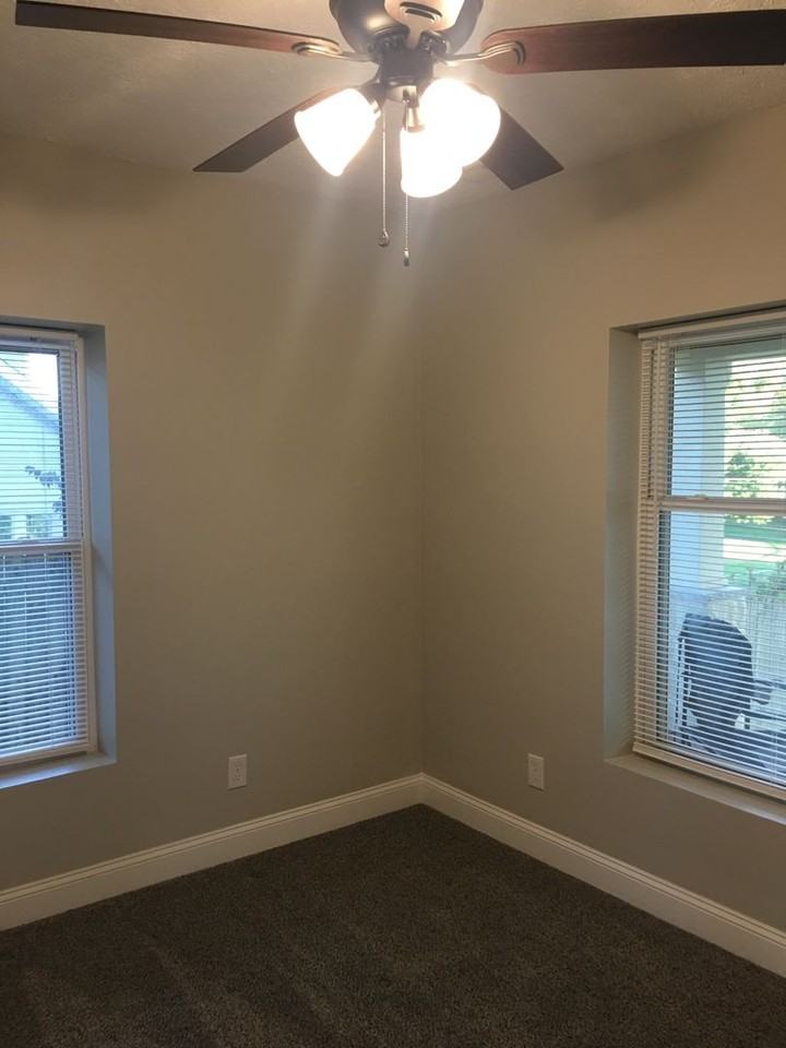 2562 Main St - Photo 4 of 17