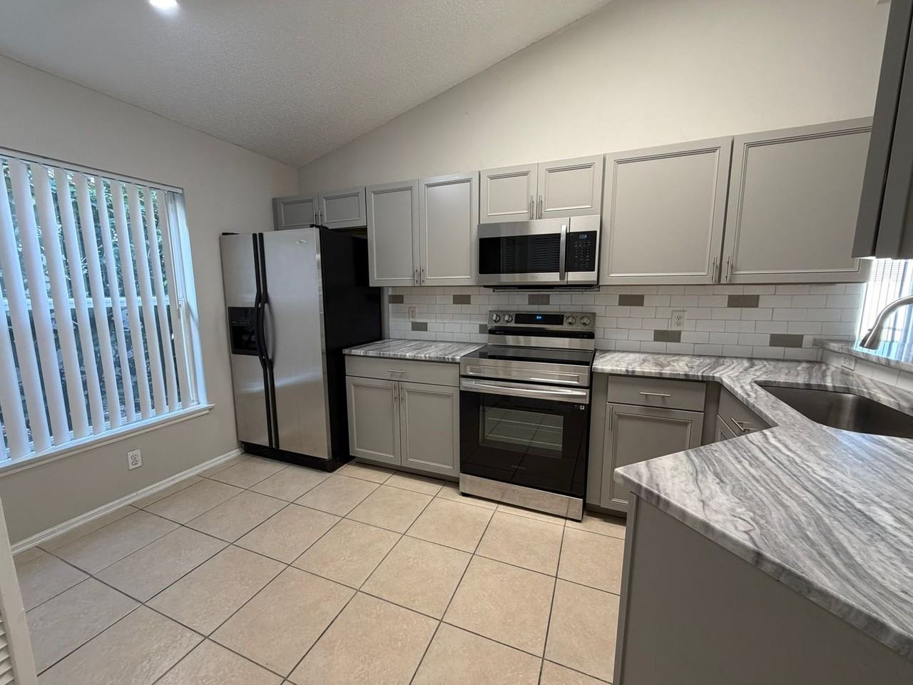 2470 Parsons Pond Cir - Photo 2 of 23