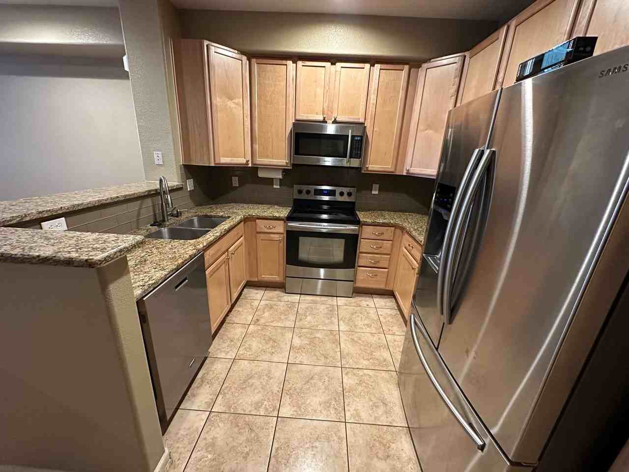 1409 Royal Troon Dr - Photo 7 of 24